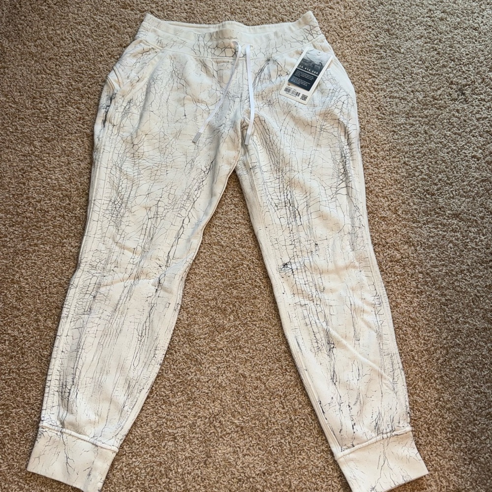 Lululemon Stylish Cream Joggers with Abstract Design